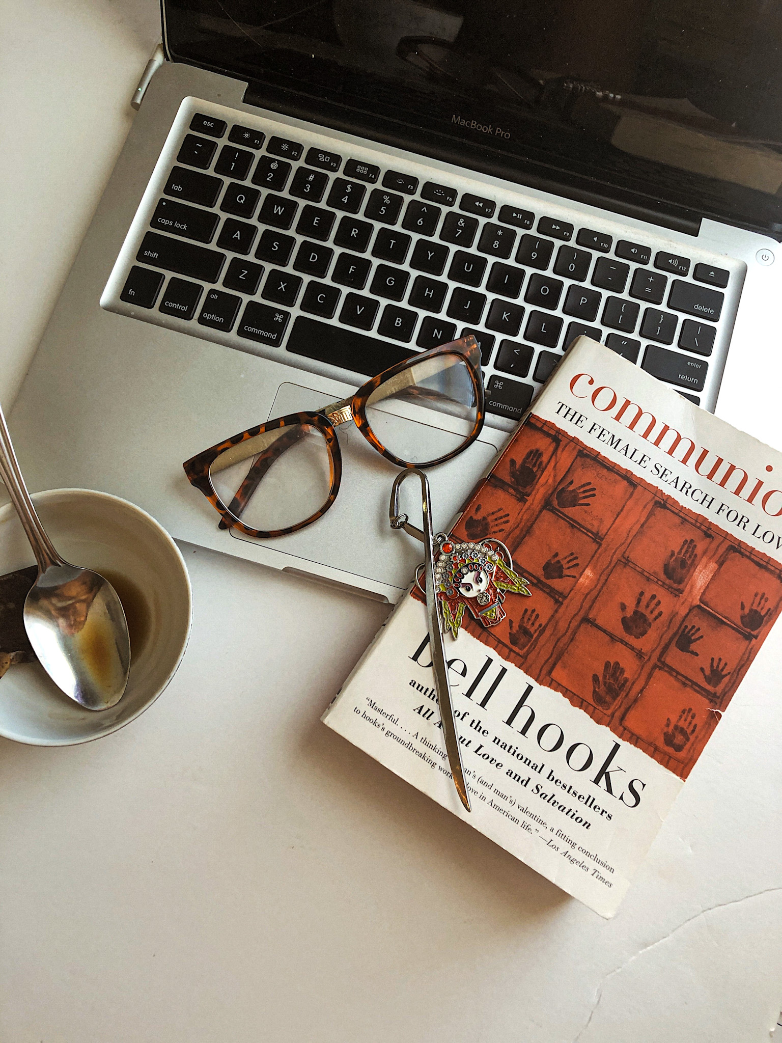 BOOK REVIEW: COMMUNION THE FEMALE SEARCH FOR LOVE