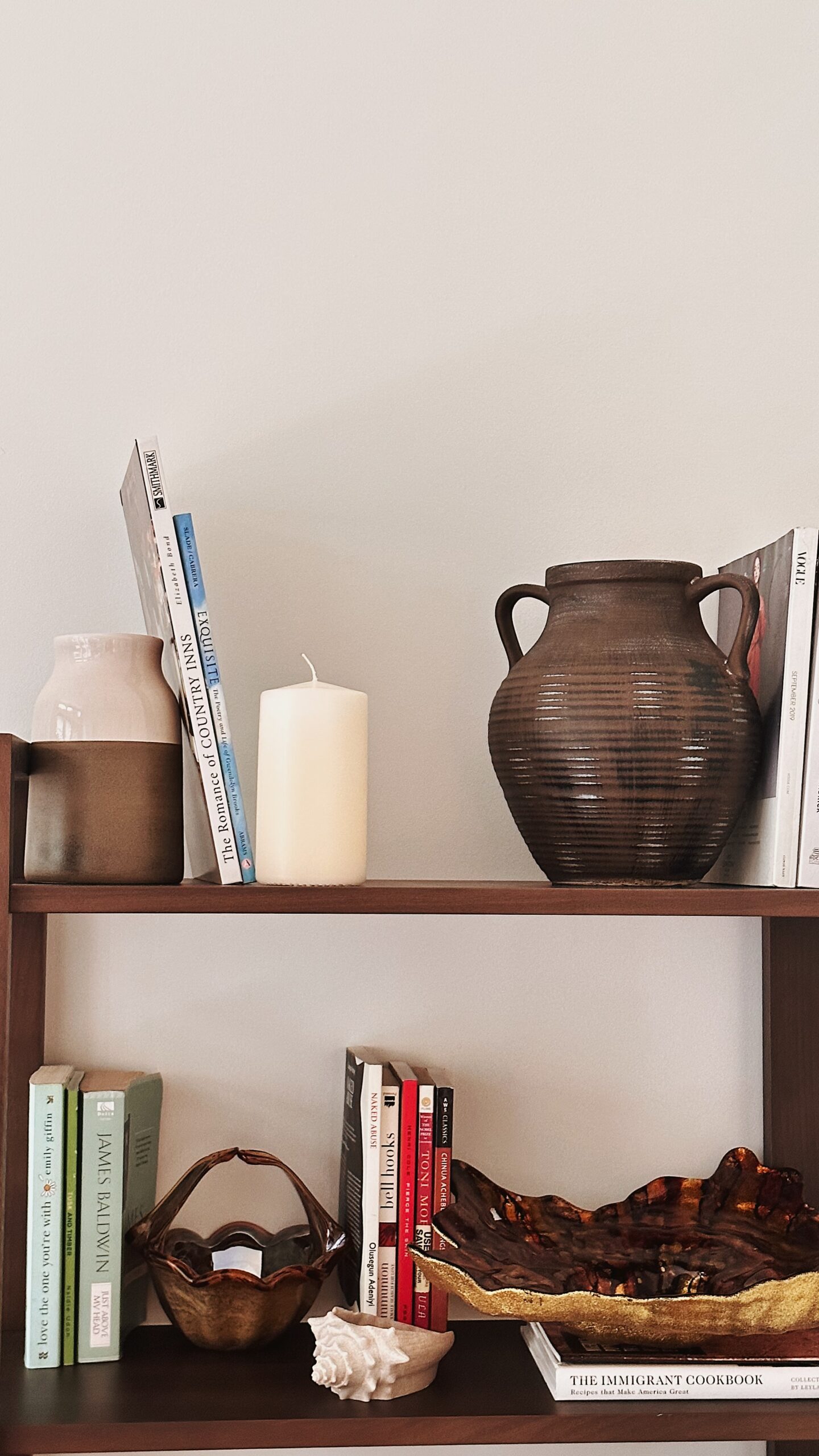 5 Essentials for a Cozy Fall Living Room Refresh